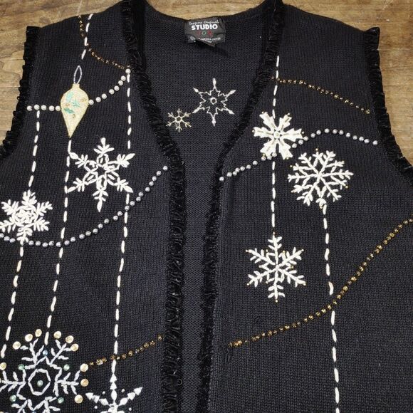 Vintage Designers Original 1X Christmas Sweater Vest Open Front Snowflake - Picture 2 of 8
